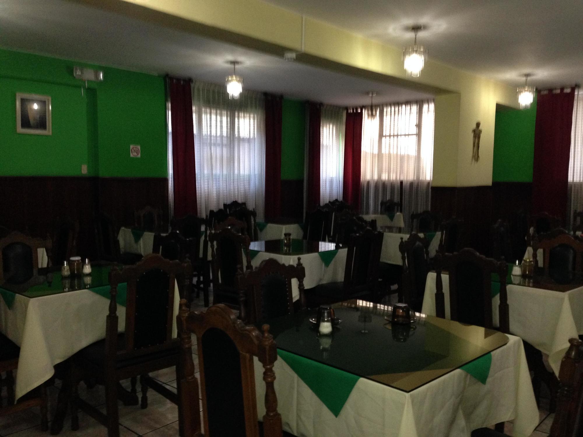 Hotel Majestic Quito Bagian luar foto