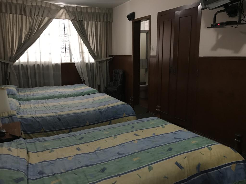 Hotel Majestic Quito Bagian luar foto